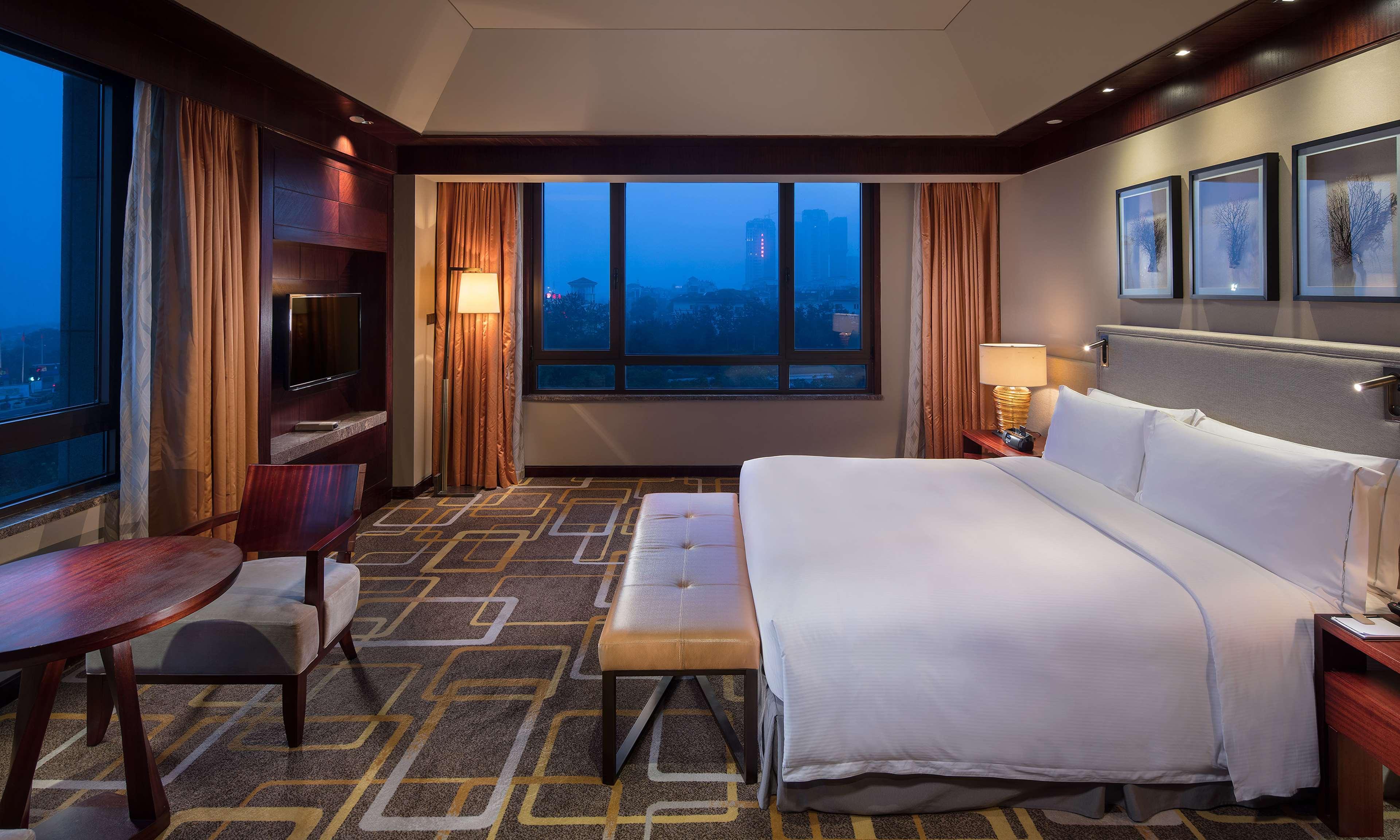 Hilton Qingdao Golden Beach Eksteriør bilde