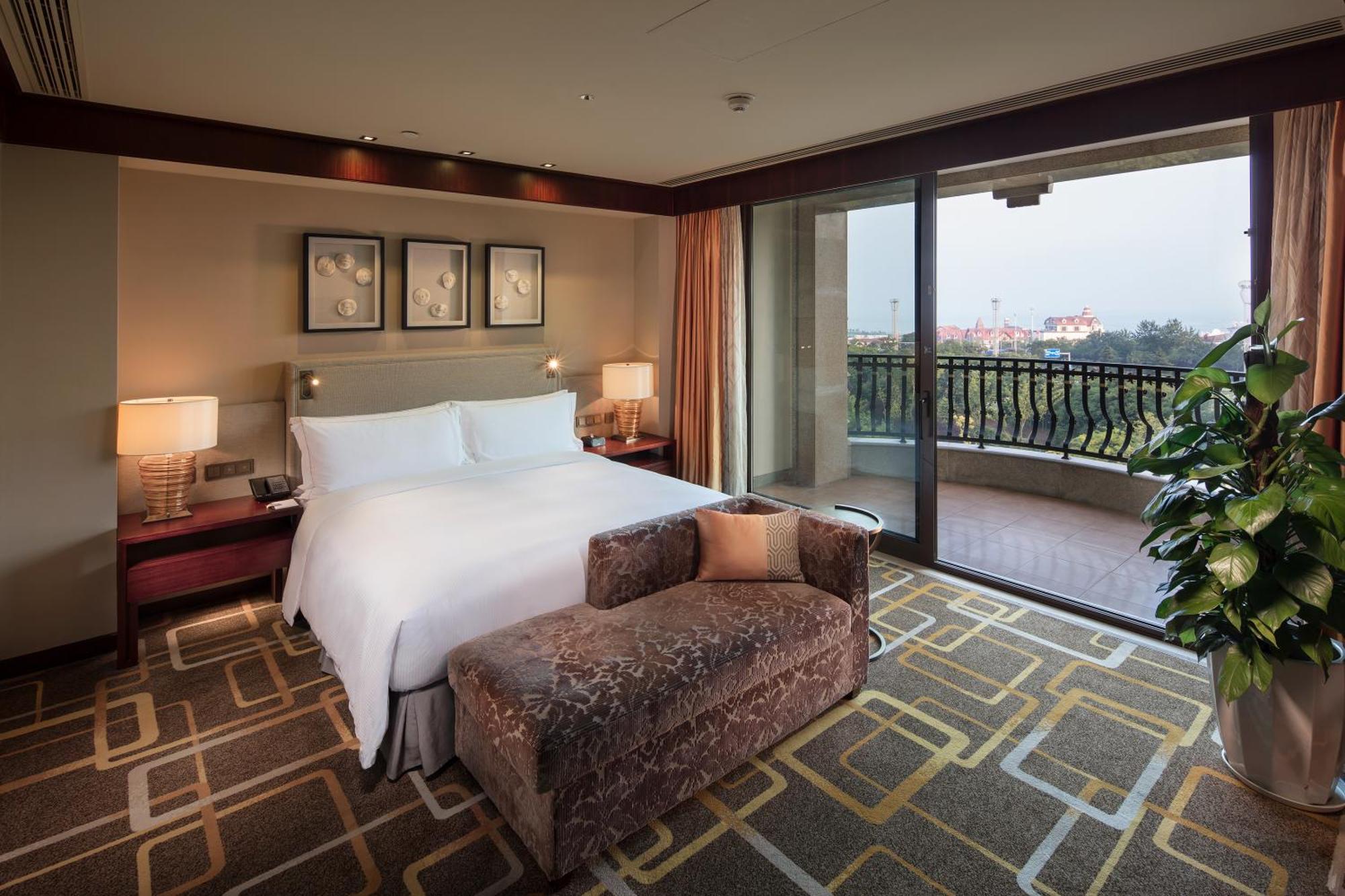 Hilton Qingdao Golden Beach Eksteriør bilde